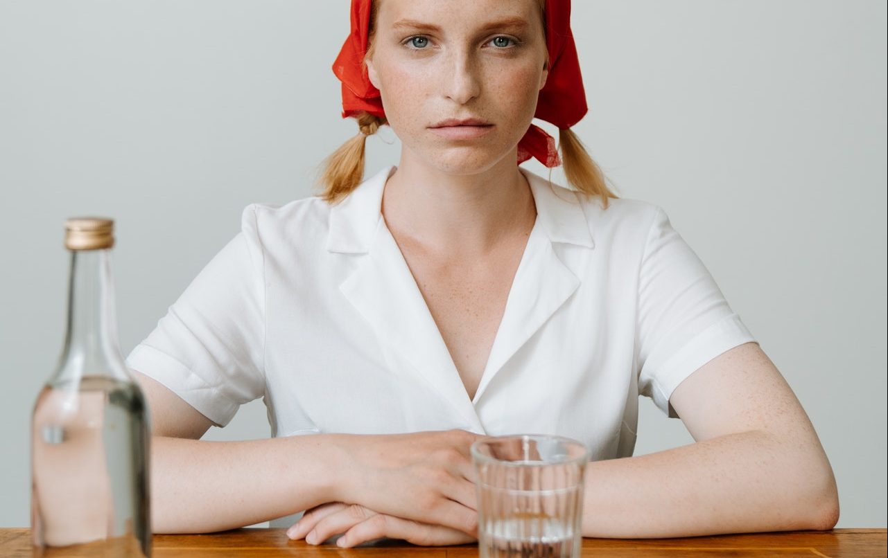 5 стыдных вещей, которые советский человек никогда бы не сделал, а сейчас это норма