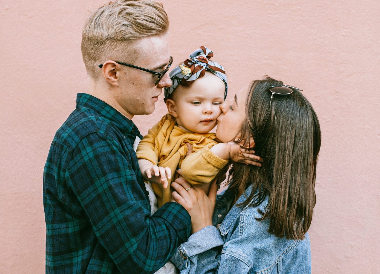 4 отличия, как родители относились к детям в СССР и как относятся сегодня. Оцениваем, когда было лучше