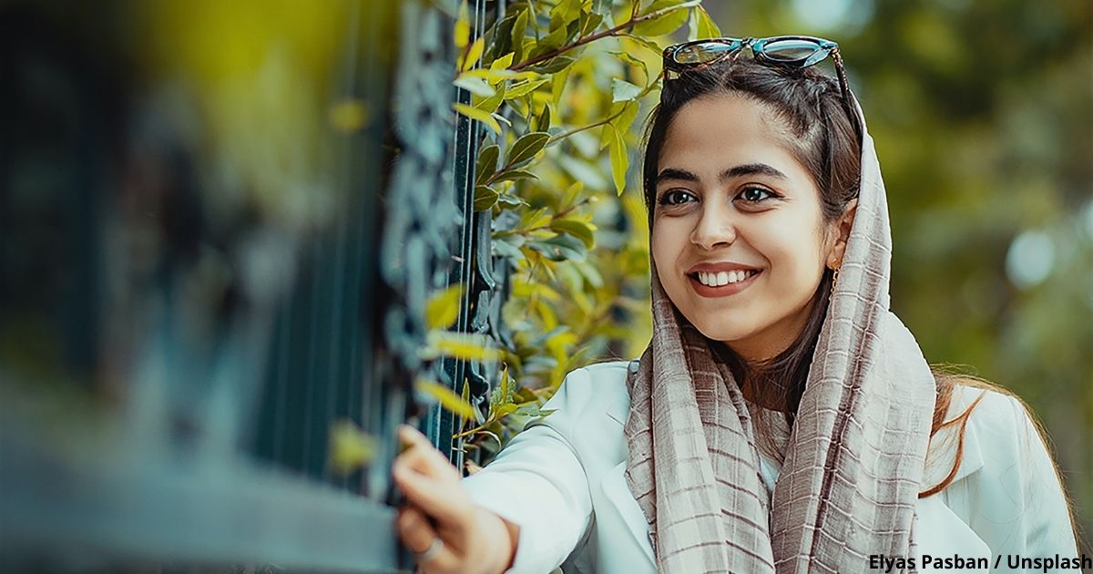 6 вещей, которые не сделает при мужчине восточная женщина, а русская запросто