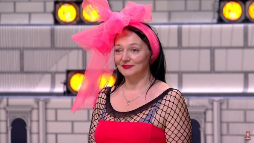 Пришла на «Модный приговор», потому что сын хочет видеть не попрыгунью-стрекозу, а степенную леди. Что сделали стилисты