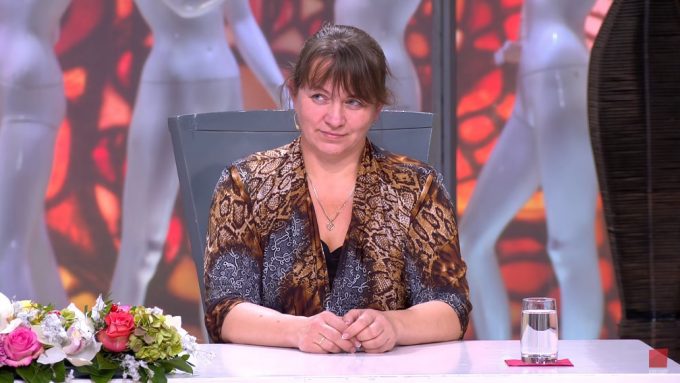 Муж привел 45-летнюю жену на «Модный приговор», чтобы она вновь стала красавицей. Что получилось у стилистов